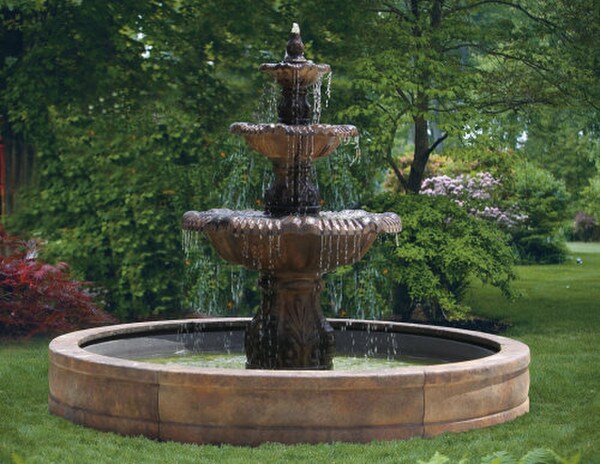 Calabria Cement Fountain with Surround Pool Giant Large Scale Art